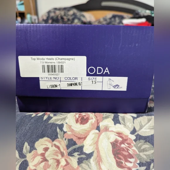 Top Moda Heel (Champagne) - Picture 3 of 5